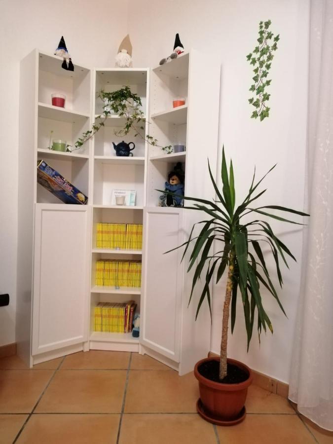 شقة La Casa Di Tania A Napoli المظهر الخارجي الصورة
