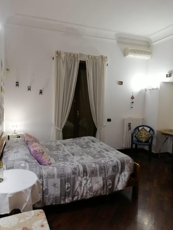 شقة La Casa Di Tania A Napoli المظهر الخارجي الصورة